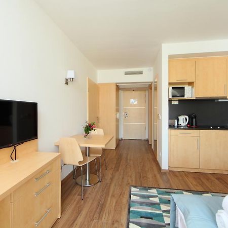 Holiday Exclusive Apartman באלאטונפורד מראה חיצוני תמונה